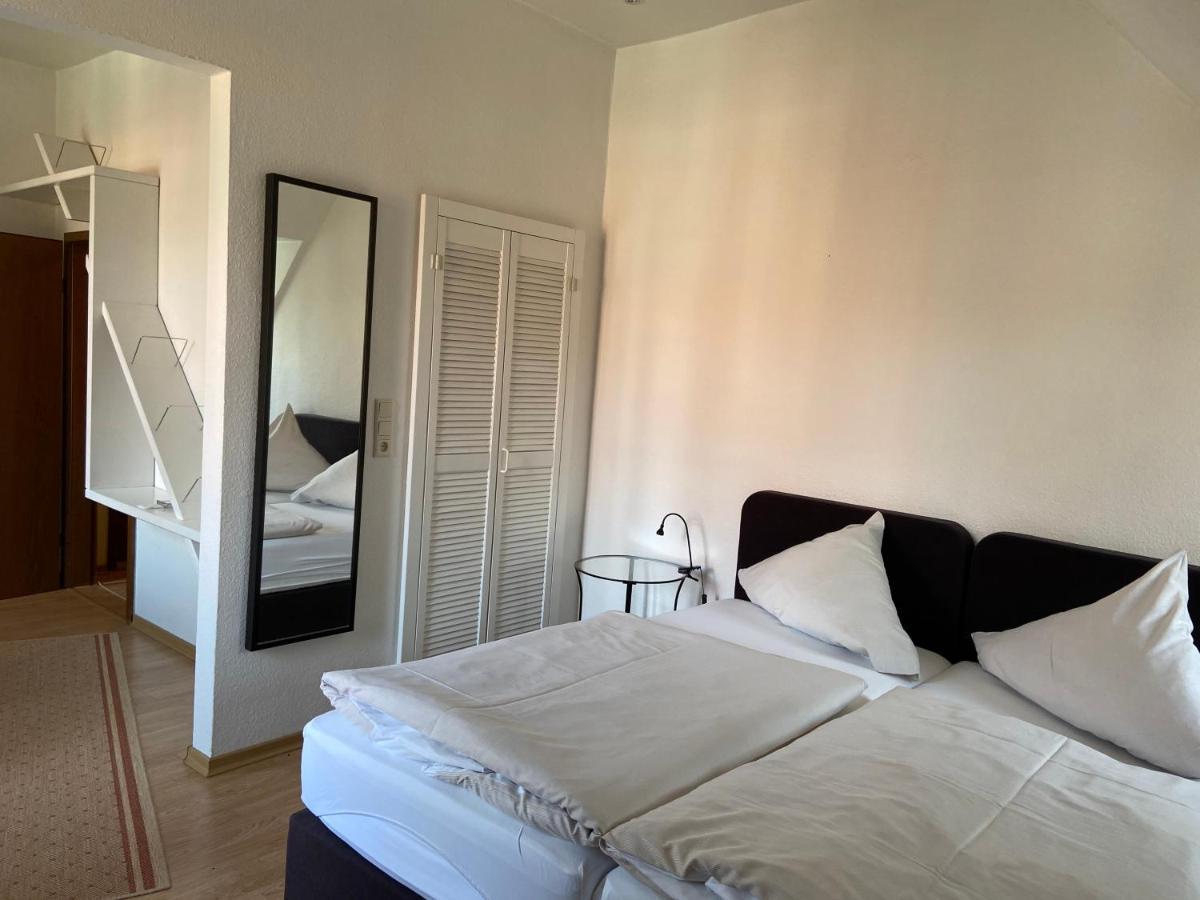 Klosterschaenke Hude Hotel Ferienwohnungen Restaurant Cafe מראה חיצוני תמונה